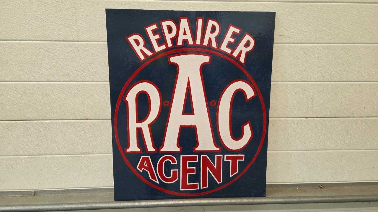 Lot 135 - WOODEN HAND PAINTED RAC AGENT SIGN 24" X 20"