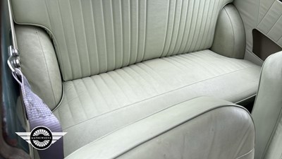 Lot 54 - 1964 TRIUMPH HERALD