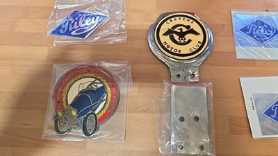 Lot 863 - SELECTION OF CAR BADGES