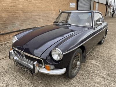 Lot 314 - 1973 MG B GT