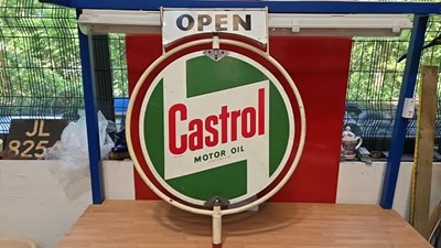 Lot 443 - CASTROL MOTOR OIL REVOLVING OPEN / CLOSED , DOUBLE SIDED SIGN