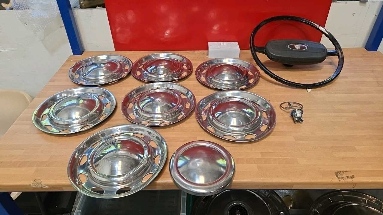 Lot 453 - MINI WHEEL TRIMS , MERCEDES BONNET BADGE , JAGUAR XJ6 STEERING WHEEL