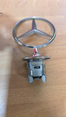 Lot 453 - MINI WHEEL TRIMS , MERCEDES BONNET BADGE , JAGUAR XJ6 STEERING WHEEL