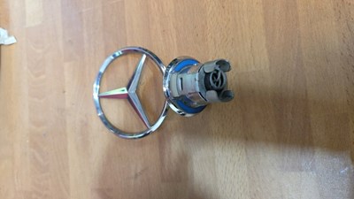 Lot 453 - MINI WHEEL TRIMS , MERCEDES BONNET BADGE , JAGUAR XJ6 STEERING WHEEL