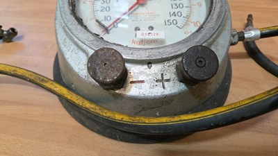 Lot 503 - PCL MOBILE TYRE GAUGE / INFLATOR