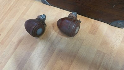 Lot 593 - WW II BEDFORD BLACK OUT LIGHT + MILITARY THREADING TACKLE