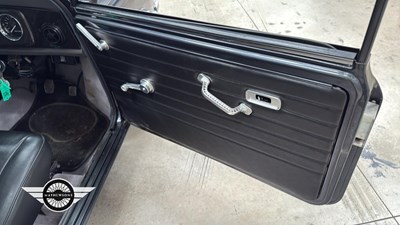 Lot 212 - 1991 ROVER MINI MAYFAIR