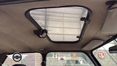 Lot 212 - 1991 ROVER MINI MAYFAIR