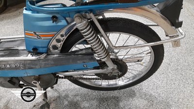 Lot 162 - PEUGEOT 102 SP