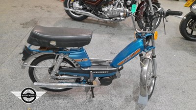 Lot 162 - PEUGEOT 102 SP