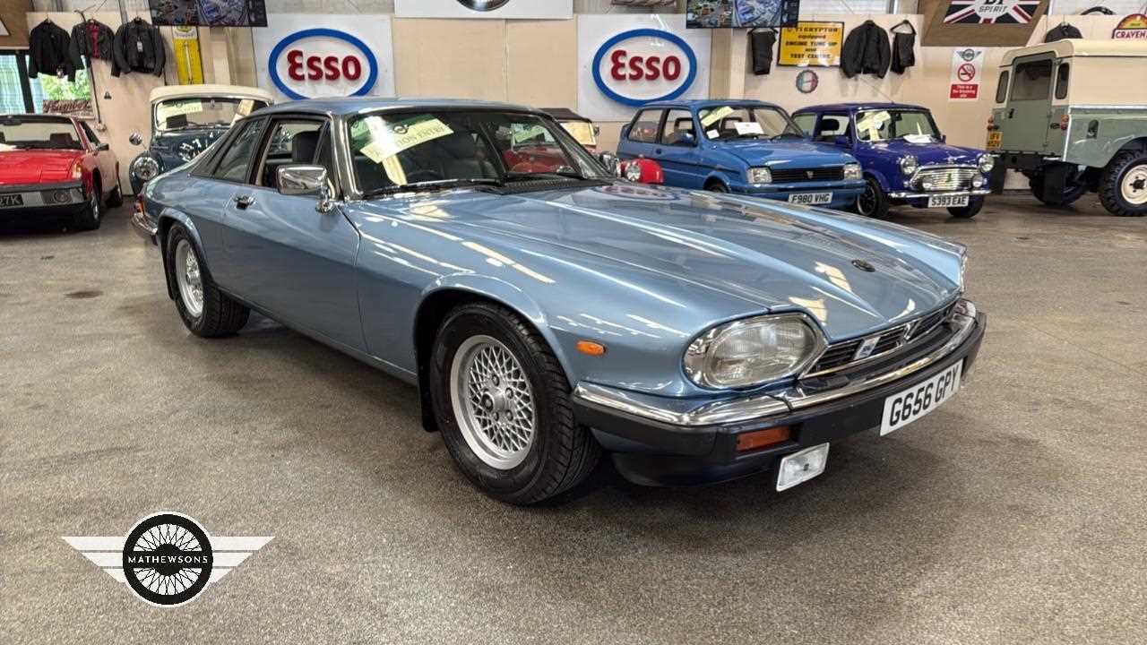 Lot 236 - 1989 JAGUAR XJ-S AUTO