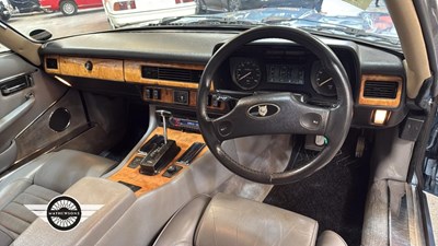 Lot 236 - 1989 JAGUAR XJ-S AUTO