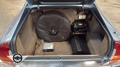 Lot 236 - 1989 JAGUAR XJ-S AUTO