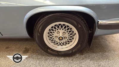 Lot 236 - 1989 JAGUAR XJ-S AUTO
