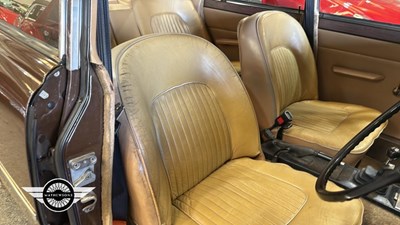 Lot 240 - 1972 ROVER