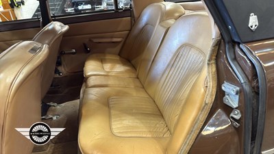 Lot 240 - 1972 ROVER