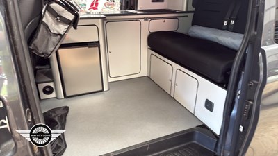 Lot 186 - 2017 MERCEDES-BENZ VITO 119 SPORT BLUETEC