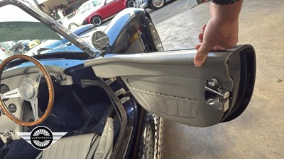 Lot 188 - 1981 DAX COBRA (REPLICA)