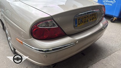 Lot 200 - 2002 JAGUAR S-TYPE V6 SE AUTO