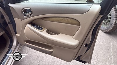 Lot 200 - 2002 JAGUAR S-TYPE V6 SE AUTO