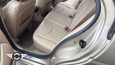 Lot 200 - 2002 JAGUAR S-TYPE V6 SE AUTO