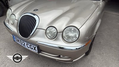 Lot 200 - 2002 JAGUAR S-TYPE V6 SE AUTO