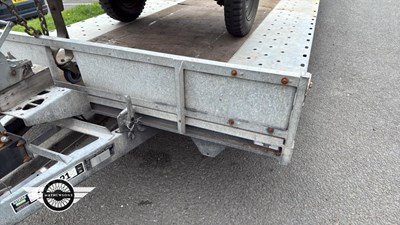 Lot 204 - BATESONS TRAILERS PT76