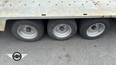 Lot 204 - BATESONS TRAILERS PT76