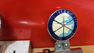 Lot 267 - CHROME BADGE BAR WITH , 2 X MAIDSTONE 1 X ROTORY