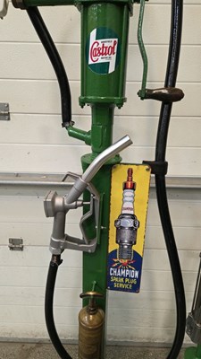 Lot 459 - VINTAGE STYLE PETROL PUMP & OIL PUMP