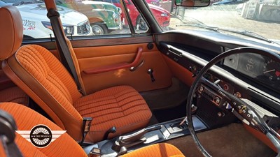 Lot 228 - 1975 ROVER 3500 AUTO