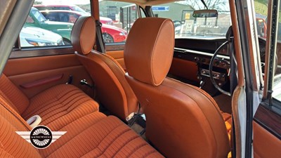 Lot 228 - 1975 ROVER 3500 AUTO