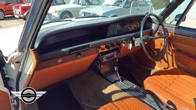 Lot 228 - 1975 ROVER 3500 AUTO