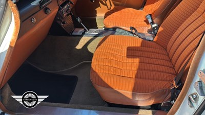 Lot 228 - 1975 ROVER 3500 AUTO