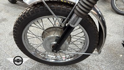 Lot 884 - 1971 TRIUMPH