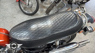 Lot 884 - 1971 TRIUMPH