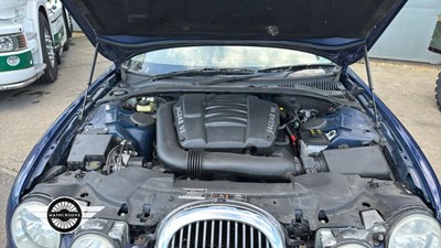 Lot 416 - 2001 JAGUAR S-TYPE V8 AUTO