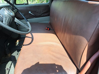 Lot 780 - 1954 CHEVROLET GMC