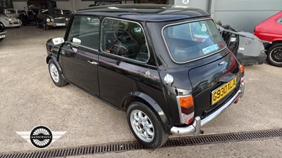 Lot 688 - 1989 AUSTIN MINI THIRTY