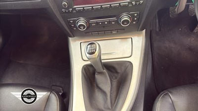Lot 406 - 2010 BMW 318I SE