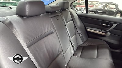 Lot 406 - 2010 BMW 318I SE