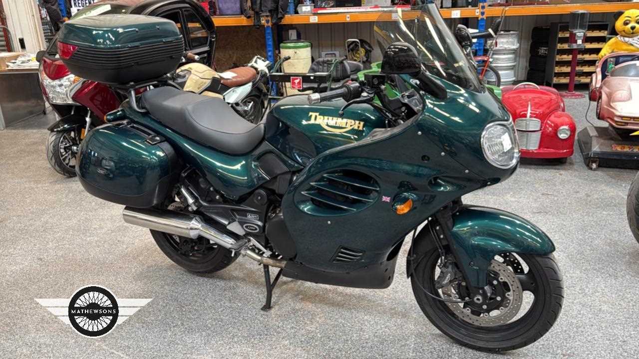 Lot 576 - 1999 TRIUMPH T312 TROPHY