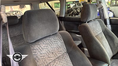 Lot 460 - 2000 SUBARU