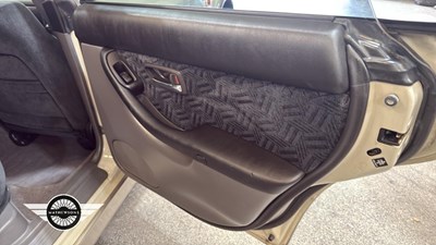Lot 460 - 2000 SUBARU