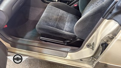 Lot 460 - 2000 SUBARU