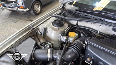 Lot 460 - 2000 SUBARU