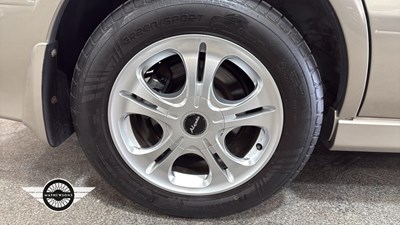 Lot 460 - 2000 SUBARU