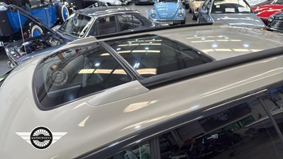 Lot 460 - 2000 SUBARU