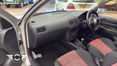 Lot 514 - 2000 VOLKSWAGEN GOLF GTI TURBO