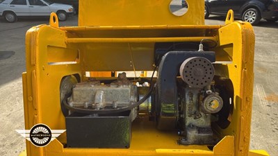 Lot 252 - STOTHERT AND PITT ROLLER